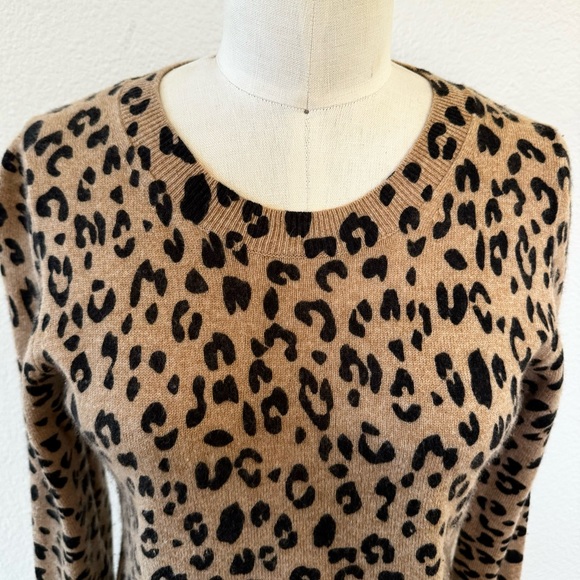 J.Crew Cashmere Leopard Crewneck Sweater - Picture 7 of 7